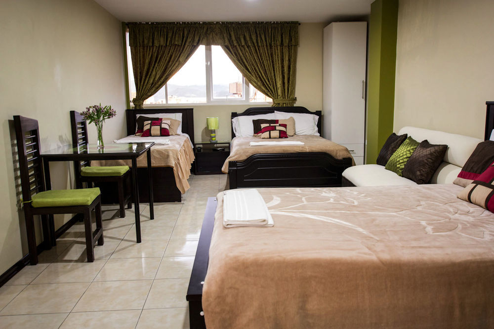 Hotel Las Gardenias Cuenca Esterno foto